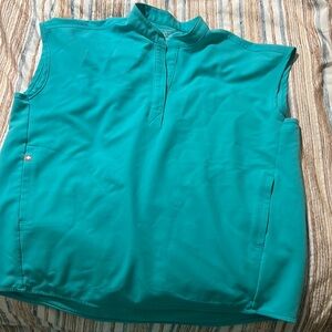 Figs scrub top size small